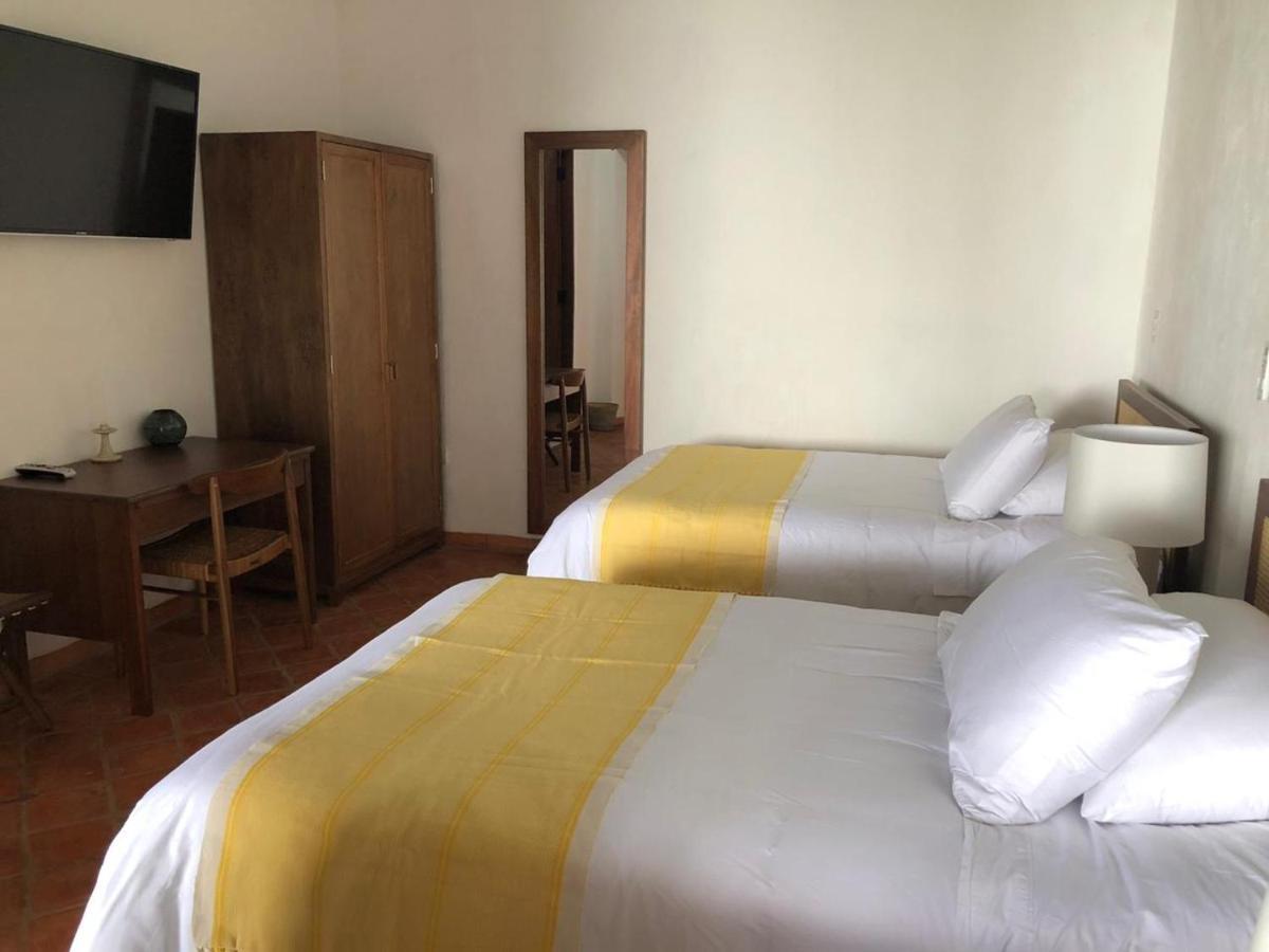 San Rafael Hotell Mompos Eksteriør bilde